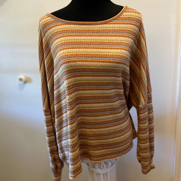 BKE Buckle oversized Striped Orm Long Sleeve Top Womens  L - Picture 1 of 8